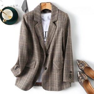 Classic Brown Plaid Women's Blazer